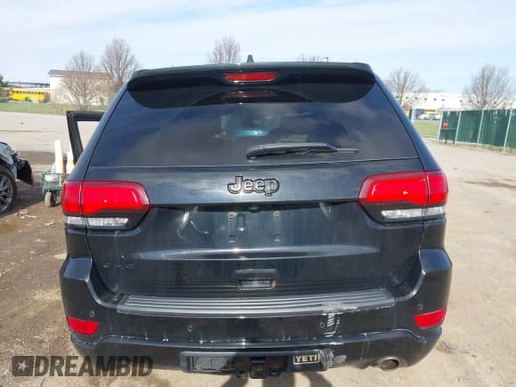 ✅ 2019 Jeep Grand Cherokee Upland • VIN: 1C4RJFAG2KC679290 • Lot: 41972928. Listed on IAAI with 86,469 mi. Free auction sales archive from the USA and detailed vehicle history report at DreamBid. Image 16.