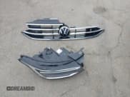 ✅ 2023 Volkswagen Tiguan SE • VIN: 3VV3B7AX0PM130980 • Lot: 42158302. Wystawiony na IAAI z przebiegiem 30 653 mil. Bezpłatny archiwum sprzedaży aukcyjnych z USA i szczegółowy raport historii pojazdu na DreamBid. Zdjęcie 12.