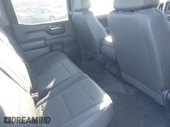 ✅ 2024 Chevrolet Silverado 1500 • VIN: 1GCPAAED5RZ254146 • Лот: 41591961. Опубликован ранее на IAAI с пробегом 12 092 миль. Бесплатный доступ к архиву аукционных продаж из США и подробный отчёт об истории автомобиля на DreamBid. Изображение 8.