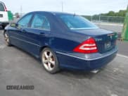 ✅ 2005 Mercedes-Benz C 230 Kompressor • VIN: WDBRF40J75F725331 • Lot: 43222912. Wystawiony na IAAI z przebiegiem 245 268 mil. Bezpłatny archiwum sprzedaży aukcyjnych z USA i szczegółowy raport historii pojazdu na DreamBid. Zdjęcie 3.