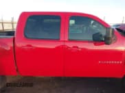 ✅ 2007 Chevrolet Silverado 1500 1LT • VIN: 3GCEC13J57G535161 • Lot: 41282921. Wystawiony na IAAI z przebiegiem Nie podano. Bezpłatny archiwum sprzedaży aukcyjnych z USA i szczegółowy raport historii pojazdu na DreamBid. Zdjęcie 13.