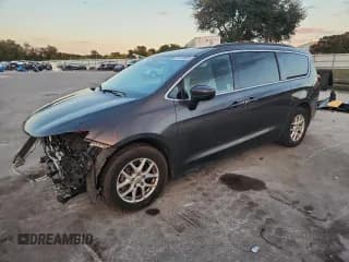 ✅ 2020 Chrysler Voyager LXi • VIN: 2C4RC1DG9LR261827 • Lot: 91416665. Wystawiony na Copart z przebiegiem 123 034 mil. Bezpłatny archiwum sprzedaży aukcyjnych z USA i szczegółowy raport historii pojazdu na DreamBid. Zdjęcie 1.