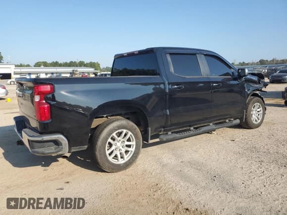 ✅ 2021 Chevrolet Silverado 1500 LT • VIN: 1GCPYJEKXMZ437626 • Lot: 81421875. Wystawiony na Copart z przebiegiem 50 036 mil. Bezpłatny archiwum sprzedaży aukcyjnych z USA i szczegółowy raport historii pojazdu na DreamBid. Zdjęcie 3.