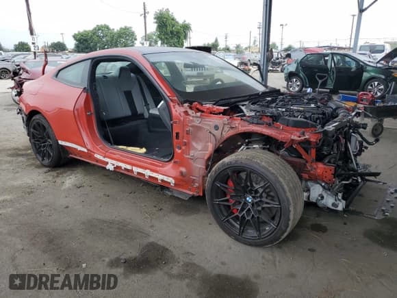 ✅ 2025 BMW M4 Competition xDrive • VIN: WBS33HK07SCT35640 • Lot: 63612045. Listed on Copart with 2,338 mi. Free auction sales archive from the USA and detailed vehicle history report at DreamBid. Image 4.