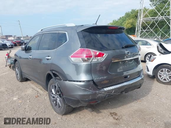 ✅ 2016 Nissan Rogue SL • VIN: 5N1AT2MV7GC823400 • Lot: 42989250. Wystawiony na IAAI z przebiegiem 121 224 mil. Bezpłatny archiwum sprzedaży aukcyjnych z USA i szczegółowy raport historii pojazdu na DreamBid. Zdjęcie 3.