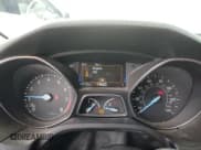 ✅ 2015 Ford Focus SE • VIN: 1FADP3K21FL209659 • Lot: 89435505. Wystawiony na Copart z przebiegiem 177 120 mil. Bezpłatny archiwum sprzedaży aukcyjnych z USA i szczegółowy raport historii pojazdu na DreamBid. Zdjęcie 9.