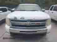 2010 Chevrolet Silverado 1500 LT with VIN 3GCRCSE03AG127857, listed as a IAAI auction lot 43555040 with 252,652 mi miles and . Bid and sale history available at DreamBid. Image 12.