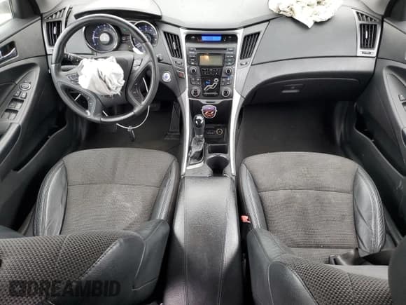 ✅ 2013 Hyundai Sonata SE • VIN: 5NPEC4AB1DH567167 • Lot: 71386204. Wystawiony na Copart z przebiegiem 209 527 mil. Bezpłatny archiwum sprzedaży aukcyjnych z USA i szczegółowy raport historii pojazdu na DreamBid. Zdjęcie 8.