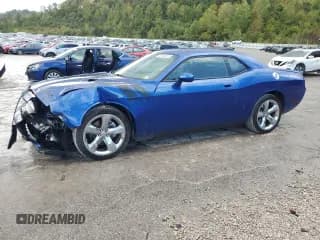 ✅ 2012 Dodge Challenger R/T Plus • VIN: 2C3CDYBT5CH281059 • Lot: 82060075. Wystawiony na Copart z przebiegiem 131 102 mil. Bezpłatny archiwum sprzedaży aukcyjnych z USA i szczegółowy raport historii pojazdu na DreamBid. Zdjęcie 1.