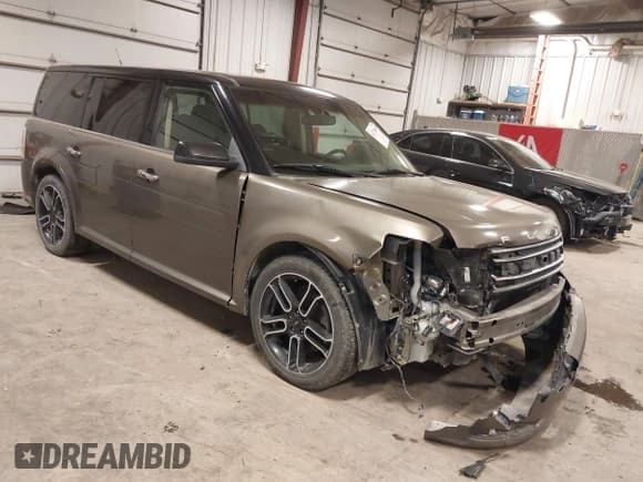 ✅ 2013 Ford Flex Limited • VIN: 2FMHK6DT5DBD14005 • Lot: 43771886. Wystawiony na IAAI z przebiegiem 136 577 mil. Bezpłatny archiwum sprzedaży aukcyjnych z USA i szczegółowy raport historii pojazdu na DreamBid. Zdjęcie 17.