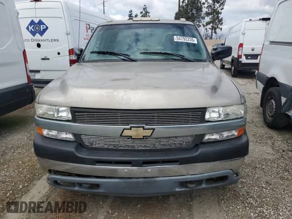 2001 Chevrolet Silverado 3500 LT с VIN 1GCJK33191F164477, выставлен на аукционе Copart как лот 54792255 с пробегом 336 644 миль миль и Списание • Salvage title. История ставок и продаж доступна на DreamBid. Изображение 5.
