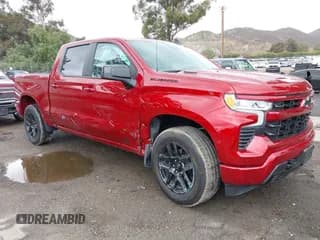 ✅ 2025 Chevrolet Silverado 1500 • VIN: 3GCPADEKXSG184150 • Лот: 42182199. Опубликован ранее на IAAI с пробегом 4 574 миль. Бесплатный доступ к архиву аукционных продаж из США и подробный отчёт об истории автомобиля на DreamBid. Изображение 1.