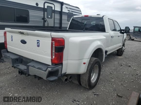 ✅ 2024 Ford F-350 XL • VIN: 1FT8W3DM0RED90193 • Лот: 84798765. Опубликован ранее на Copart с пробегом 22 617 миль. Бесплатный доступ к архиву аукционных продаж из США и подробный отчёт об истории автомобиля на DreamBid. Изображение 3.