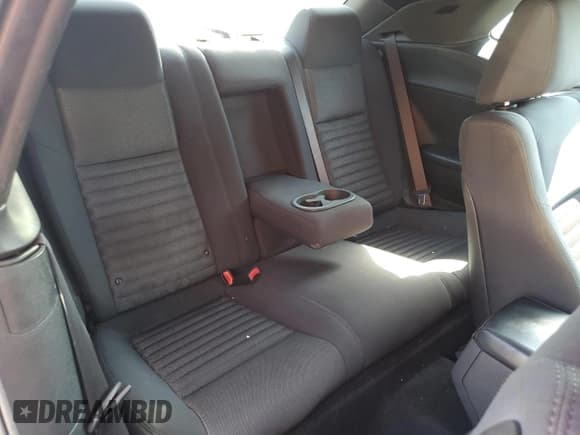 ✅ 2011 Dodge Challenger • VIN: 2B3CJ4DG7BH596619 • Lot: 44204345. Wystawiony na Copart z przebiegiem 150 809 mil. Bezpłatny archiwum sprzedaży aukcyjnych z USA i szczegółowy raport historii pojazdu na DreamBid. Zdjęcie 10.