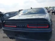 ✅ 2015 Dodge Challenger R/T • VIN: 2C3CDZAT5FH889014 • Lot: 43526682. Wystawiony na IAAI z przebiegiem 166 700 mil. Bezpłatny archiwum sprzedaży aukcyjnych z USA i szczegółowy raport historii pojazdu na DreamBid. Zdjęcie 16.