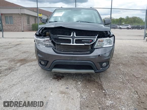 ✅ 2017 Dodge Journey SXT • VIN: 3C4PDCBG3HT532906 • Lot: 42343351. Listed on IAAI with 145,469 mi. Free auction sales archive from the USA and detailed vehicle history report at DreamBid. Image 6.
