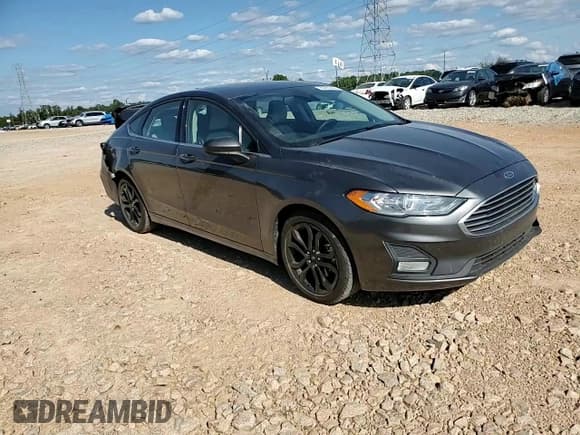 ✅ 2019 Ford Fusion SE • VIN: 3FA6P0HD7KR280375 • Lot: 80432465. Wystawiony na Copart z przebiegiem 99 729 mil. Bezpłatny archiwum sprzedaży aukcyjnych z USA i szczegółowy raport historii pojazdu na DreamBid. Zdjęcie 14.