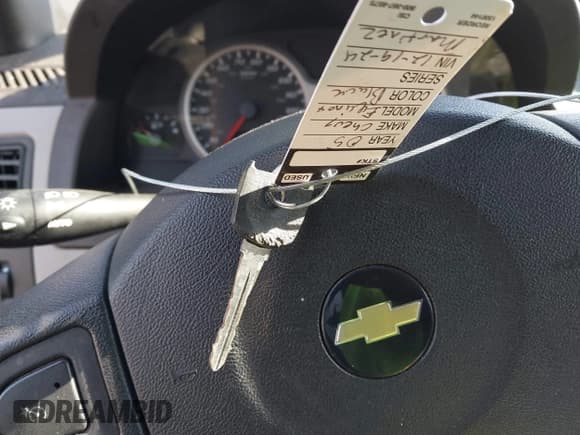 ✅ 2005 Chevrolet Equinox LT • VIN: 2CNDL63FX56162630 • Лот: 41328733. Опубликован ранее на IAAI с пробегом 285 513 миль. Бесплатный доступ к архиву аукционных продаж из США и подробный отчёт об истории автомобиля на DreamBid. Изображение 11.