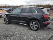 ✅ 2024 Audi Q5 Premium • VIN: WA1ABAFY3R2088765 • Лот: 90124635. Опубликован ранее на Copart с пробегом 30 624 миль. Бесплатный доступ к архиву аукционных продаж из США и подробный отчёт об истории автомобиля на DreamBid. Изображение 2.