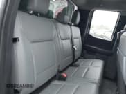 ✅ 2023 Ford F-150 XL • VIN: 1FTFX1E58PKE63521 • Lot: 42186310. Wystawiony na IAAI z przebiegiem 18 853 mil. Bezpłatny archiwum sprzedaży aukcyjnych z USA i szczegółowy raport historii pojazdu na DreamBid. Zdjęcie 8.