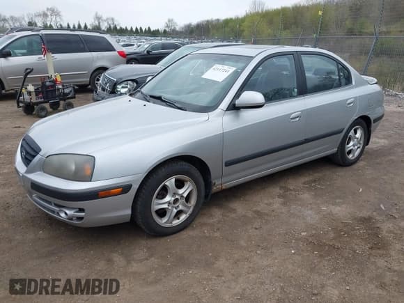 ✅ 2004 Hyundai Elantra GLS • VIN: KMHDN46D44U771365 • Lot: 42117241. Wystawiony na IAAI z przebiegiem 87 292 mil. Bezpłatny archiwum sprzedaży aukcyjnych z USA i szczegółowy raport historii pojazdu na DreamBid. Zdjęcie 17.