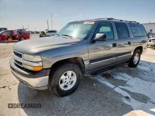 ✅ 2001 Chevrolet Suburban LS • VIN: 3GNEC16T71G284722 • Лот: 57615975. Опубликован ранее на Copart с пробегом 324 156 миль. Бесплатный доступ к архиву аукционных продаж из США и подробный отчёт об истории автомобиля на DreamBid. Изображение 1.