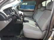 ✅ 2012 Toyota Tacoma • VIN: 5TFNX4CN5CX015427 • Lot: 91231265. Wystawiony na Copart z przebiegiem 232 381 mil. Bezpłatny archiwum sprzedaży aukcyjnych z USA i szczegółowy raport historii pojazdu na DreamBid. Zdjęcie 7.