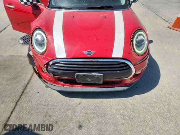✅ 2019 MINI Hardtop 4 Door Cooper • VIN: WMWXU1C52K2J01853 • Лот: 67024685. Опубликован ранее на Copart с пробегом 81 145 миль. Бесплатный доступ к архиву аукционных продаж из США и подробный отчёт об истории автомобиля на DreamBid. Изображение 11.