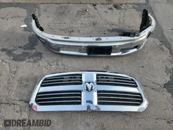 ✅ 2017 Ram 1500 SLT • VIN: 1C6RR7LT9HS643935 • Лот: 93089495. Опубликован ранее на Copart с пробегом 72 522 миль. Бесплатный доступ к архиву аукционных продаж из США и подробный отчёт об истории автомобиля на DreamBid. Изображение 12.