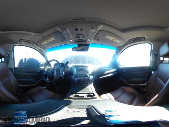 ✅ 2019 Chevrolet Suburban Premier • VIN: 1GNSKJKJ1KR244132 • Lot: 43398687. Listed on IAAI with 101,893 mi. Free auction sales archive from the USA and detailed vehicle history report at DreamBid. Image 18.