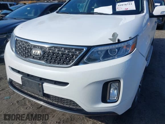✅ 2014 Kia Sorento SX Limited • VIN: 5XYKWDA76EG441420 • Лот: 41876721. Опубликован ранее на IAAI с пробегом 173 021 миль. Бесплатный доступ к архиву аукционных продаж из США и подробный отчёт об истории автомобиля на DreamBid. Изображение 6.
