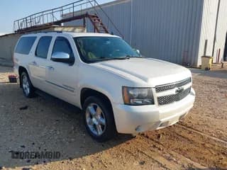 ✅ 2013 Chevrolet Suburban LTZ • VIN: 1GNSCKE05DR288935 • Lot: 43067775. Listed on IAAI with 246,738 mi. Free auction sales archive from the USA and detailed vehicle history report at DreamBid. Image 1.