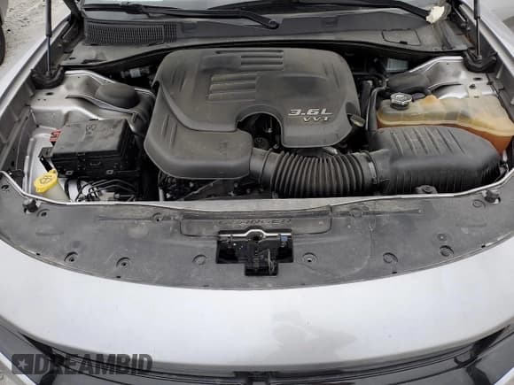 ✅ 2018 Dodge Charger GT • VIN: 2C3CDXJG2JH201437 • Lot: 53790775. Wystawiony na Copart z przebiegiem 143 214 mil. Bezpłatny archiwum sprzedaży aukcyjnych z USA i szczegółowy raport historii pojazdu na DreamBid. Zdjęcie 11.