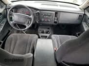 ✅ 2003 Dodge Dakota Sport • VIN: 1D7HG38N23S205026 • Lot: 50970345. Wystawiony na Copart z przebiegiem 194 724 mil. Bezpłatny archiwum sprzedaży aukcyjnych z USA i szczegółowy raport historii pojazdu na DreamBid. Zdjęcie 8.