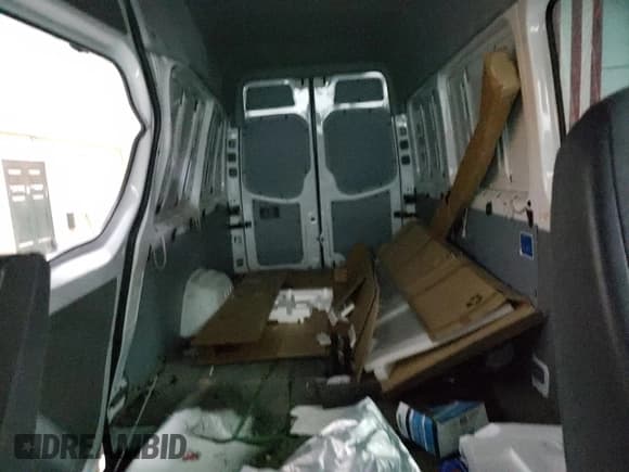 ✅ 2011 Freightliner Sprinter • VIN: WDRPE8CCXB5547450 • Lot: 43731135. Listed on Copart with 212,275 mi. Free auction sales archive from the USA and detailed vehicle history report at DreamBid. Image 10.