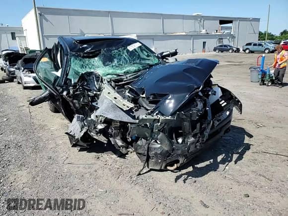 2025 Ram 1500 Rebel z VIN 1C6SRFLP9SN700848, wystawiony jako Copart lot #61832115 z przebiegiem Nie podano mil oraz Szkoda całkowita • Salvage title. Historia ofert i sprzedaży dostępna na DreamBid. Obrazek 13.