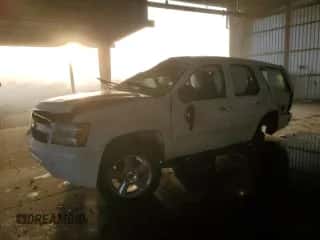 2011 Chevrolet Tahoe LT с VIN 1GNSCBE07BR389097, выставлен на аукционе Copart как лот 86860695 с пробегом Не указан миль и Списание • Salvage title. История ставок и продаж доступна на DreamBid. Изображение 1.