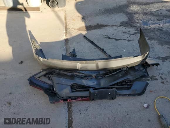 2023 Chevrolet Traverse LT Cloth with VIN 1GNEVGKW1PJ274322, listed as a Copart auction lot 84922465 with 16,165 mi miles and Salvage title. Bid and sale history available at DreamBid. Image 13.