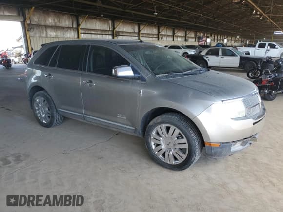 ✅ 2008 Lincoln MKX • VIN: 2LMDU88C58BJ07087 • Lot: 53283455. Listed on Copart with 127,550 mi. Free auction sales archive from the USA and detailed vehicle history report at DreamBid. Image 4.