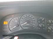 ✅ 2002 Chevrolet Suburban LS • VIN: 1GNEC16T32J322088 • Lot: 63978685. Wystawiony na Copart z przebiegiem 239 336 mil. Bezpłatny archiwum sprzedaży aukcyjnych z USA i szczegółowy raport historii pojazdu na DreamBid. Zdjęcie 9.