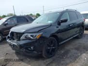 ✅ 2018 Nissan Pathfinder SL • VIN: 5N1DR2MM3JC646175 • Lot: 42346914. Wystawiony na IAAI z przebiegiem 90 789 mil. Bezpłatny archiwum sprzedaży aukcyjnych z USA i szczegółowy raport historii pojazdu na DreamBid. Zdjęcie 19.