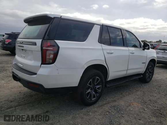 ✅ 2023 Chevrolet Tahoe Z71 • VIN: 1GNSKPKDXPR542392 • Lot: 89528415. Wystawiony na Copart z przebiegiem 31 544 mil. Bezpłatny archiwum sprzedaży aukcyjnych z USA i szczegółowy raport historii pojazdu na DreamBid. Zdjęcie 3.