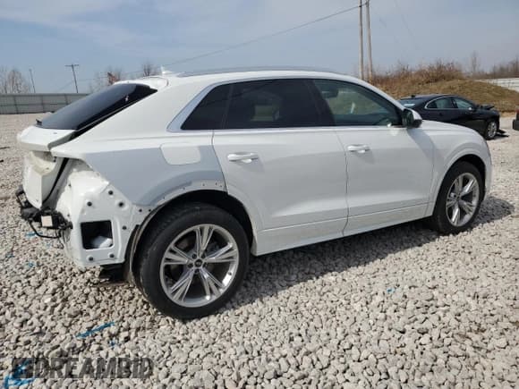 ✅ 2022 Audi Q8 Premium Plus • VIN: WA1BVBF10ND029207 • Lot: 49160095. Listed on Copart with 33,022 mi. Free auction sales archive from the USA and detailed vehicle history report at DreamBid. Image 3.