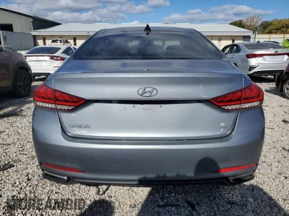 2015 Hyundai Genesis 3.8L с VIN KMHGN4JE6FU040792, выставлен на аукционе Copart как лот 77424744 с пробегом 105 501 миль миль и На запчасти • Non repairable. История ставок и продаж доступна на DreamBid. Изображение 6.