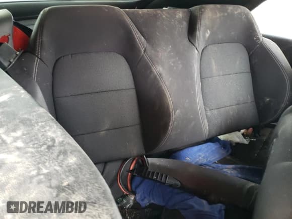 ✅ 2017 Ford Mustang V6 • VIN: 1FATP8EM3H5286921 • Lot: 86820494. Listed on Copart with Not provided. Free auction sales archive from the USA and detailed vehicle history report at DreamBid. Image 11.