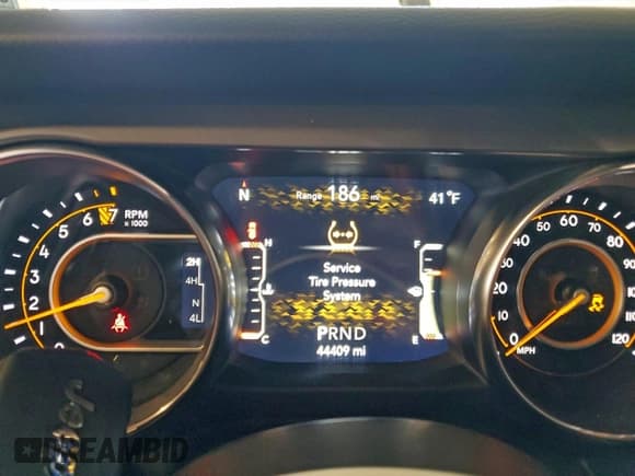 ✅ 2022 Jeep Wrangler Unlimited Sport S • VIN: 1C4HJXDG0NW179984 • Lot: 95406075. Wystawiony na Copart z przebiegiem 44 409 mil. Bezpłatny archiwum sprzedaży aukcyjnych z USA i szczegółowy raport historii pojazdu na DreamBid. Zdjęcie 9.