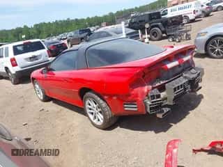 2002 Chevrolet Camaro Z28 z VIN 2G1FP22G222101109, wystawiony jako IAAI lot #39531558 z przebiegiem 100 136 mil mil oraz . Historia ofert i sprzedaży dostępna na DreamBid. Obrazek 3.