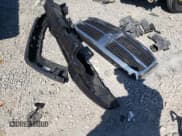 ✅ 2024 Jeep Gladiator Sport • VIN: 1C6JJTAG3RL123552 • Lot: 62649885. Wystawiony na Copart z przebiegiem 4 304 mil. Bezpłatny archiwum sprzedaży aukcyjnych z USA i szczegółowy raport historii pojazdu na DreamBid. Zdjęcie 12.