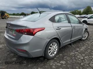 ✅ 2022 Hyundai Accent SEL • VIN: 3KPC24A65NE153604 • Лот: 56653144. Опубликован ранее на Copart с пробегом 66 774 миль. Бесплатный доступ к архиву аукционных продаж из США и подробный отчёт об истории автомобиля на DreamBid. Изображение 3.
