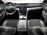 ✅ 2023 Jeep Grand Cherokee Altitude • VIN: 1C4RJKAG2P8723369 • Лот: 58762455. Опубликован ранее на Copart с пробегом 27 936 миль. Бесплатный доступ к архиву аукционных продаж из США и подробный отчёт об истории автомобиля на DreamBid. Изображение 8.